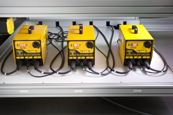 Stud Welding Controllers for Automatic CNC Machining